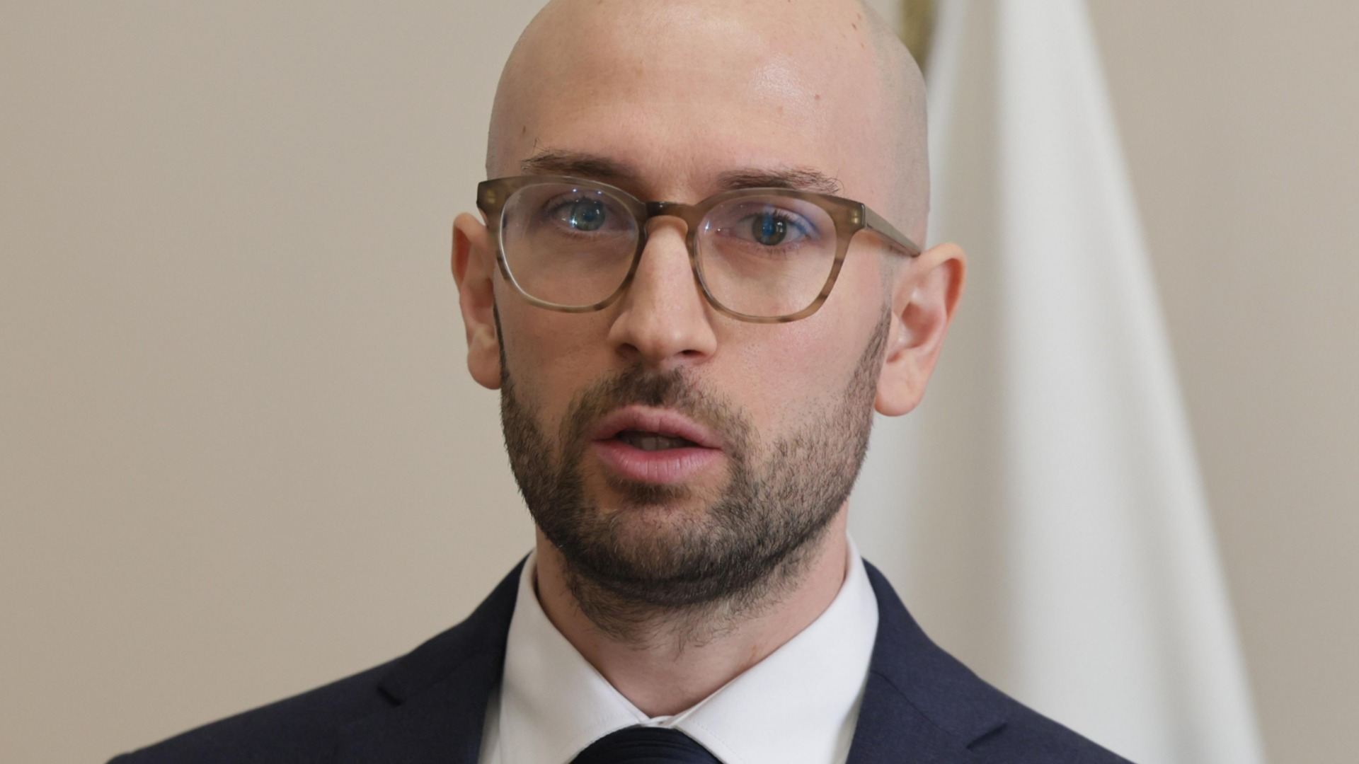 Министр финансов выступил с обращением, связанным с зарплатами