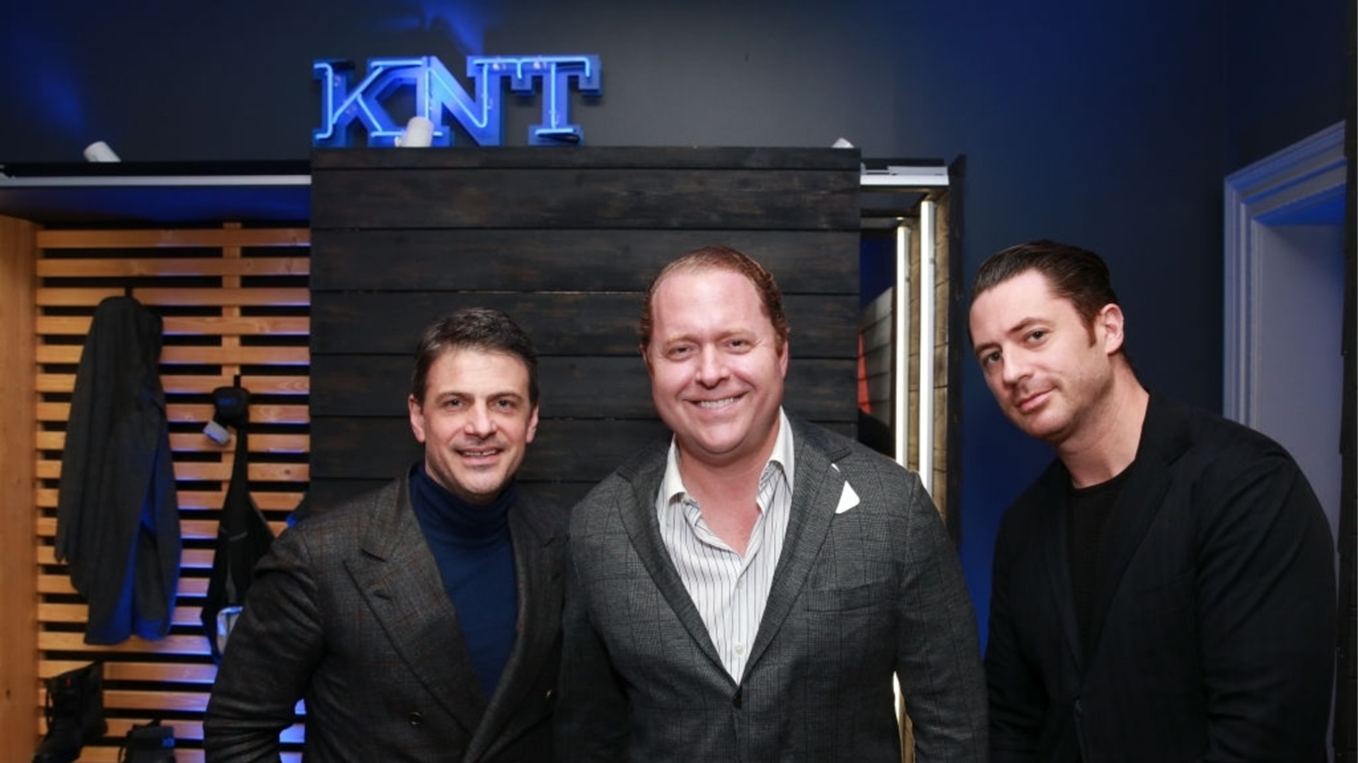 Теперь есть сделка: бизнесмен, близкий к Трампу и имеющий связи с Болгарией, тайно возобновил возвращение Америки в Россию