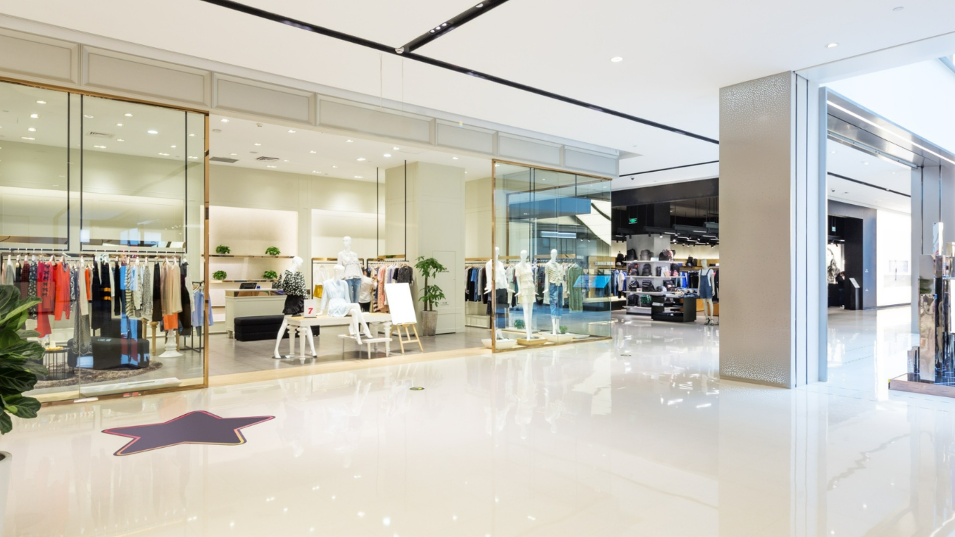 Болгария занимает второе место в ЕС по темпам роста розничных продаж