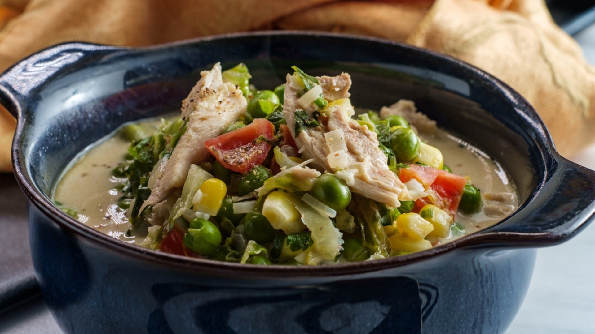 Кроме вампиров: этот чесночный куриный суп защищает от вирусов