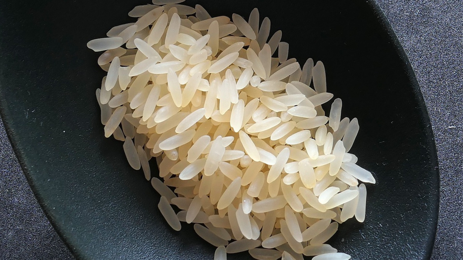 Секрет раскрыт: как приготовить рис, чтобы он не слипался