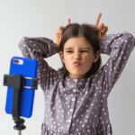 «Детством и юностью нельзя жертвовать»