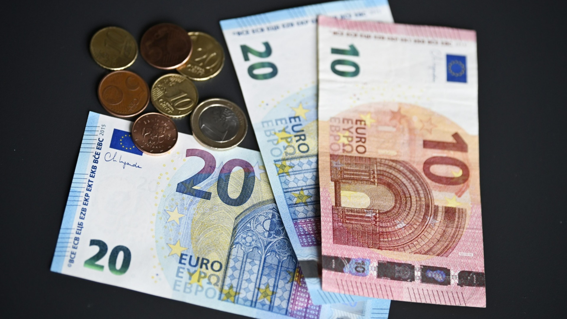 Инфляция в Болгарии замедлилась пятый месяц подряд