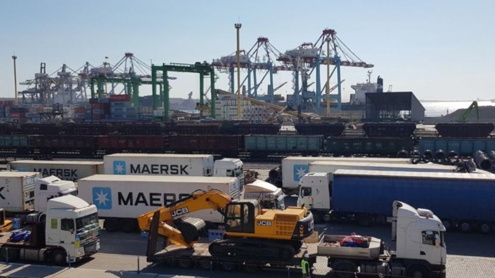 Бизнес хочет большей финансовой поддержки от временного правительства