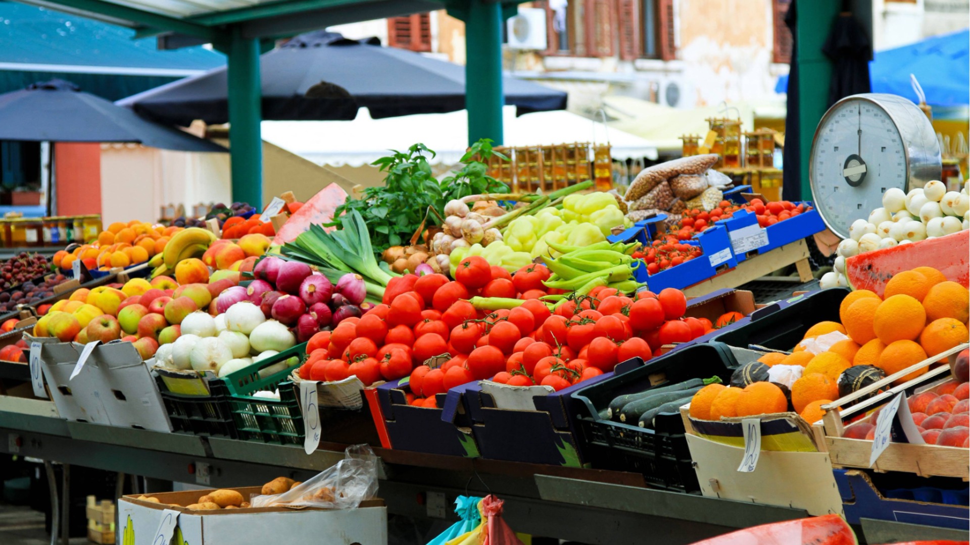 Овощи резко дорожают: Инфляция в феврале ускорилась