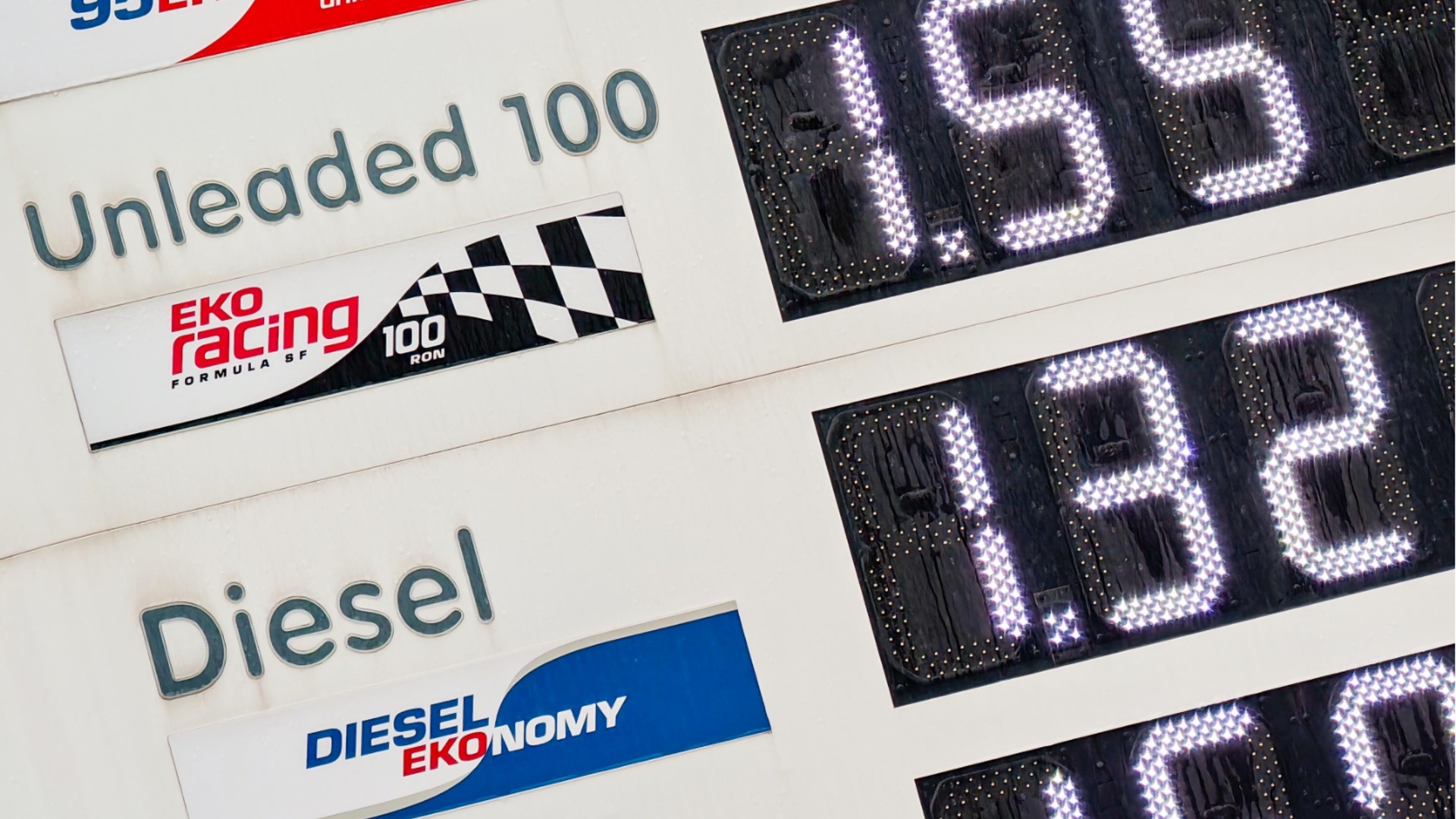 До 150 долларов за баррель: Эксперт-энергетик с прогнозом роста цен на топливо в нашей стране