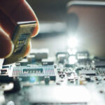 Эффект Ирана: жестокий технологический кризис на горизонте. ЕС прислушивается к российской нефти, штормы и торнадо повлияют на войну