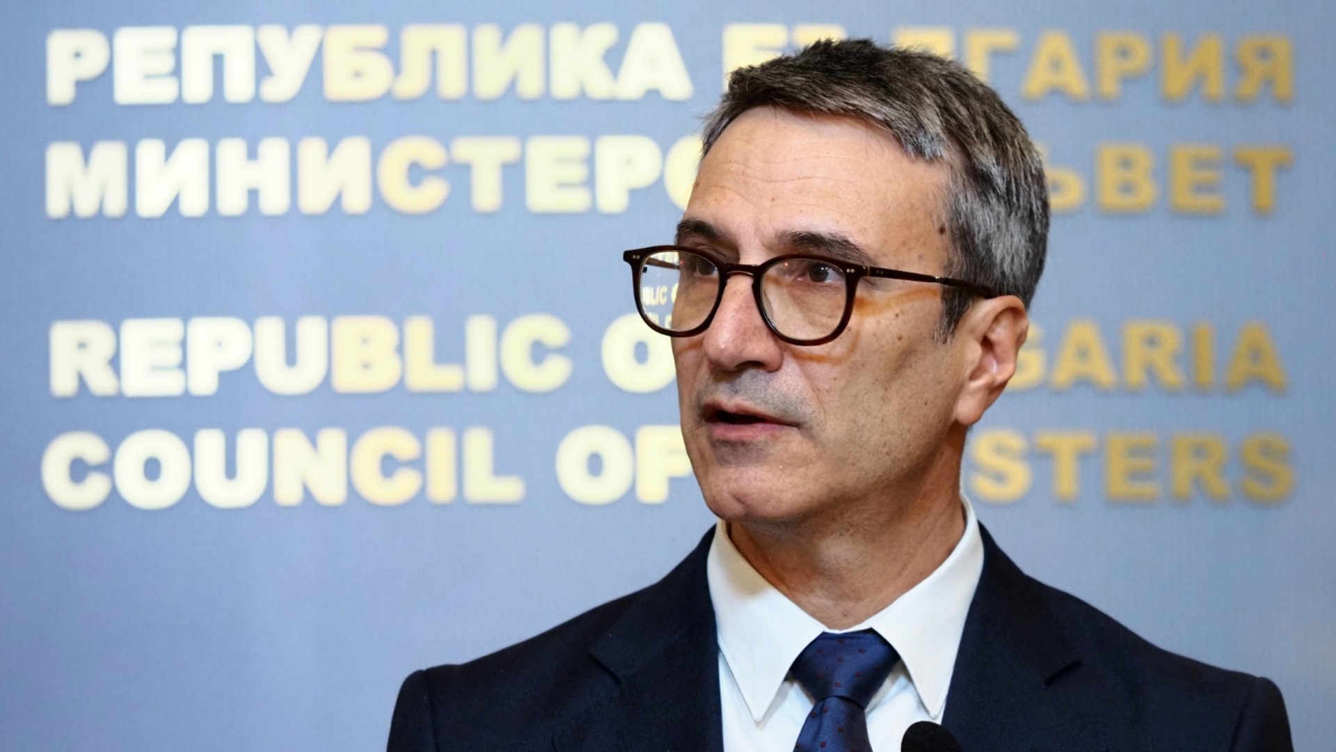 Трайчо Трайков подсчитал, при какой цене на нефть подорожает топливо колонны