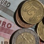 Евро вернулся к котировкам прошлой недели