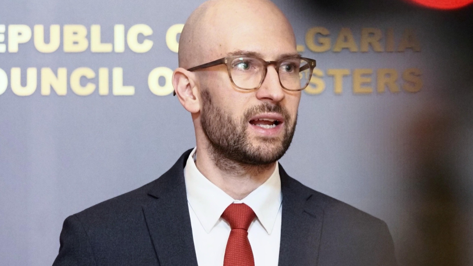 Георгий Клисурский: Без расширенного бюджета государство перестанет платить после 31 марта