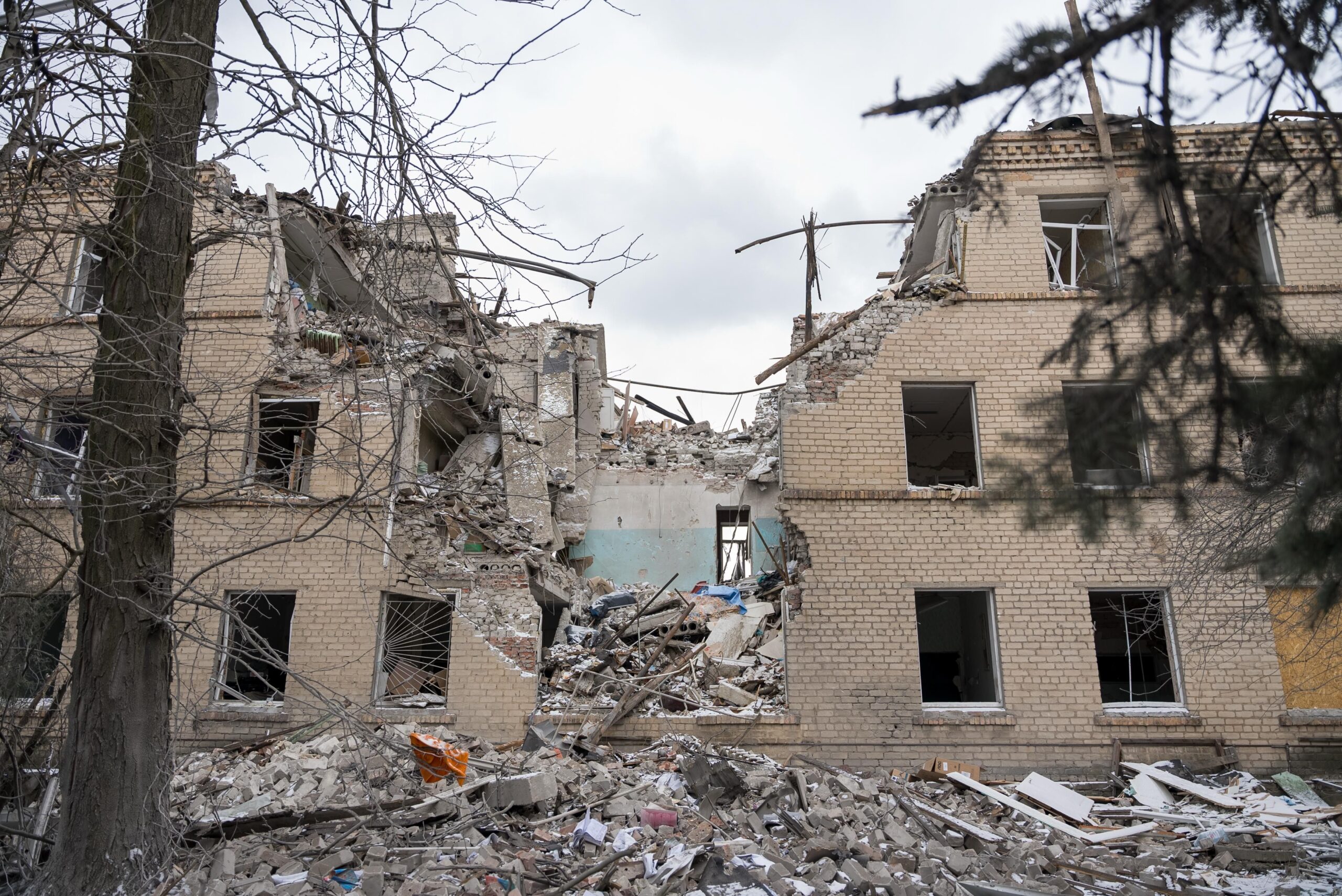 В Украине продолжается системная работа по восстановлению поврежденной медицинской инфраструктуры