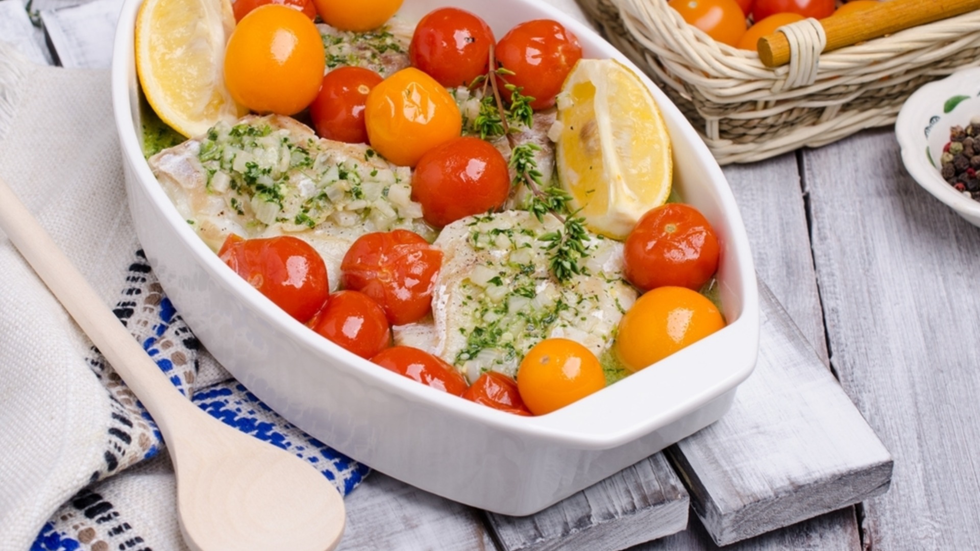 Ароматный сибас на День Николая – традиция, вкус и здоровье в одном блюде