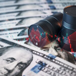 Вы начали войну, теперь нам приходится давать кредиты, чтобы спасти доллар: министр финансов Трампа молчит и отрицает, что Россия и Иран получают прибыль от нефти (ВИДЕО)