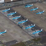 В Европу полетов не будет: авиационное топливо закончится через шесть недель