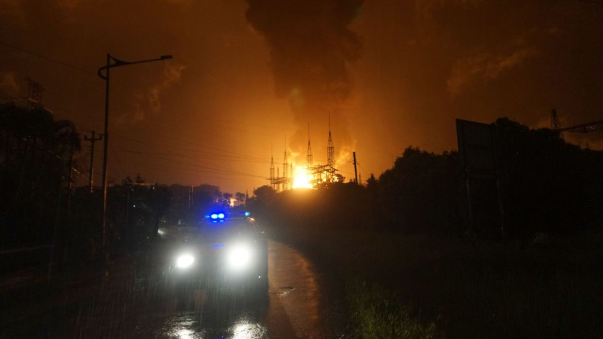 Работа без денег: российский министр и олигарх с бизнесом в Болгарии для экономики. Украина сжигает российские НПЗ и базы, получила отсрочку по внешнему долгу (ОБЗОР - ВИДЕО)