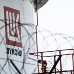 В Нефтяной ассоциации рассказали, чем занимается «Лукойл» и будет ли потолок цен на топливо