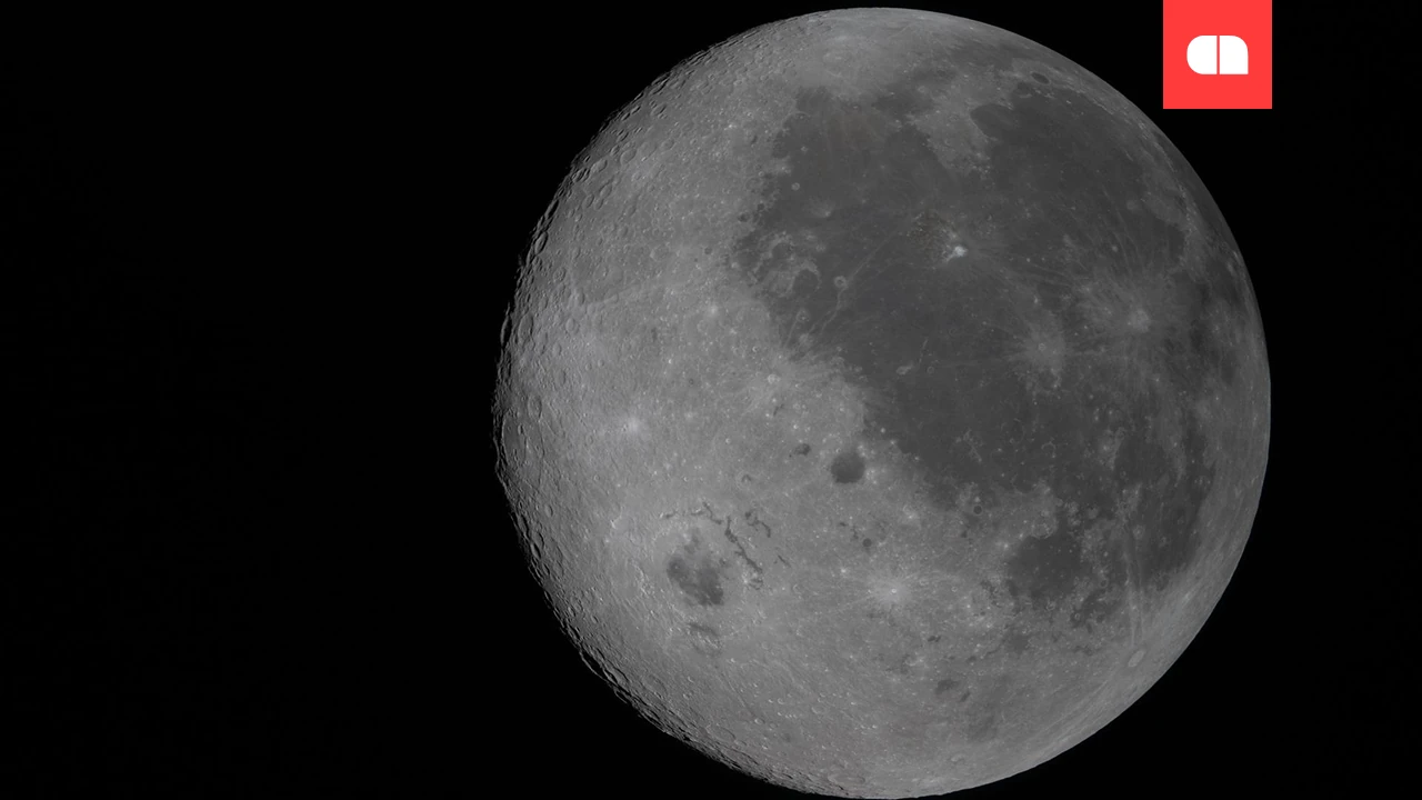 Экипаж Artemis II завершил облет Луны и возвращается на Землю